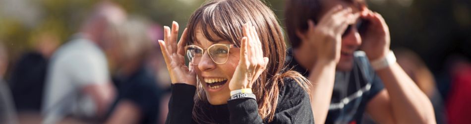 Workshop jógy smíchu na festivalu Mezi ploty 2025 Workshop jógy smíchu na festivalu Mezi ploty 2025