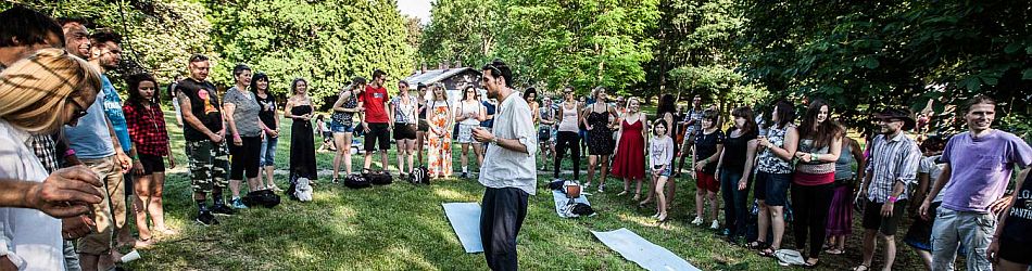 Teoretický úvod k józe smíchu Teoretický úvod k józe smíchu